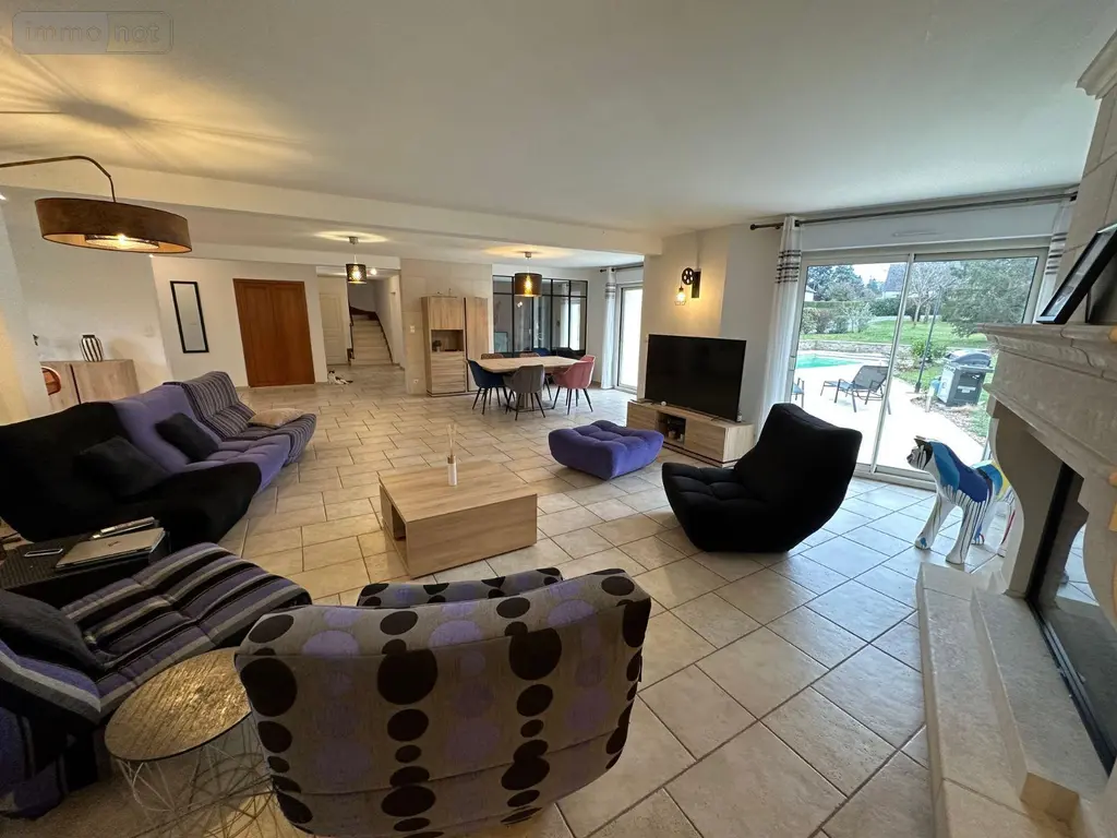 Propriete a vendre Amboise 37400 Indre-et-Loire 37 337 m2 10 pièces 860417 euros 12101/1183 003