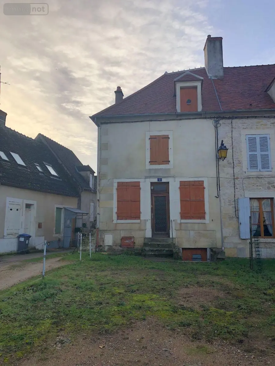 Maison a vendre Saint-Amand-Montrond 18200 Cher 18 91 m2 4 pièces 46000 euros 18022/730 001