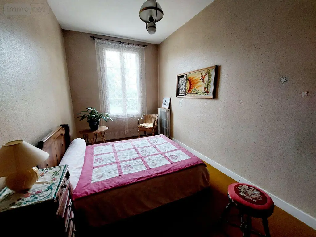 Propriete a vendre Chambon 17290 Charente-Maritime 17 243 m2 8 pièces 400000 euros 524 048