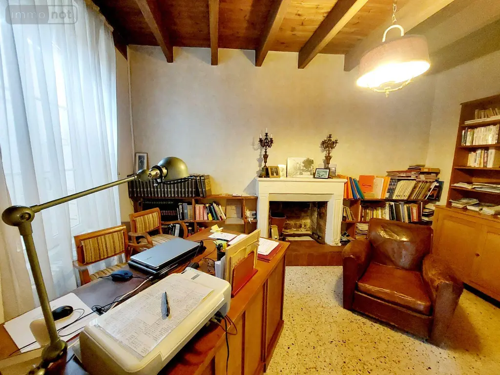 Propriete a vendre Chambon 17290 Charente-Maritime 17 243 m2 8 pièces 400000 euros 524 042