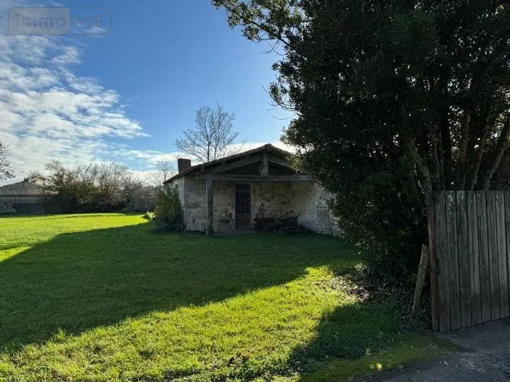 Propriete a vendre Chambon 17290 Charente-Maritime 17 243 m2 8 pièces 400000 euros 524 027