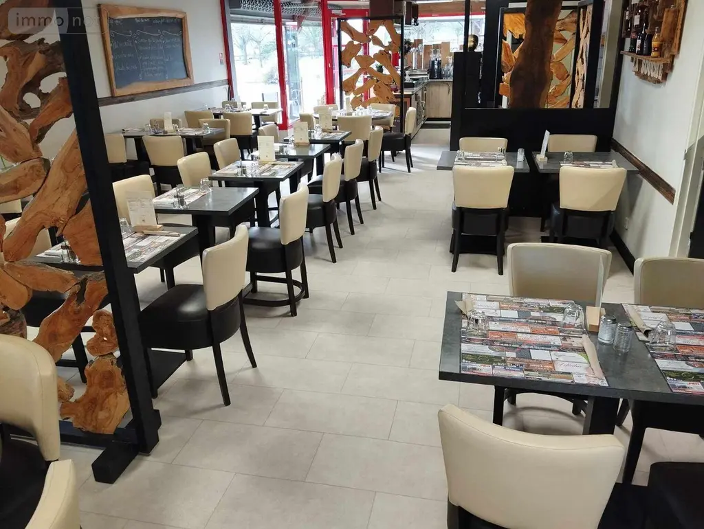 Fonds et murs commerciaux a vendre Isigny-le-Buat 50540 Manche 50 165 m2 168398 euros 12547/190 005