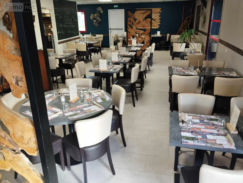 Fonds et murs commerciaux a vendre Isigny-le-Buat 50540 Manche 50 165 m2 159000 euros 12547/191 006