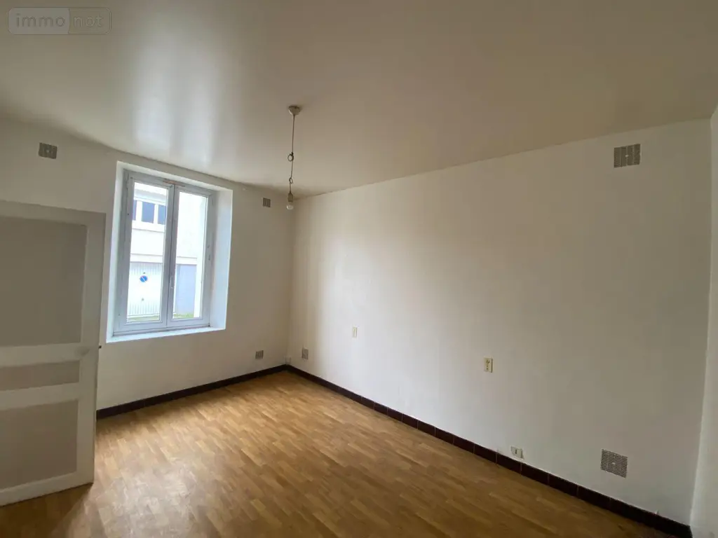 Maison a vendre Mayet 72360 Sarthe 72 81 m2 4 pièces 79500 euros MAIS/0061 002