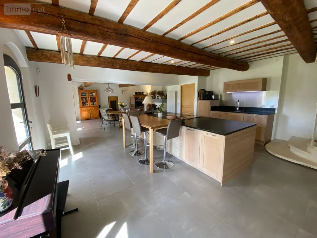 Maison a vendre Arles 13280 Bouches-du-Rhône 13 332 m2 8 pièces 1150000 euros 075/132 007