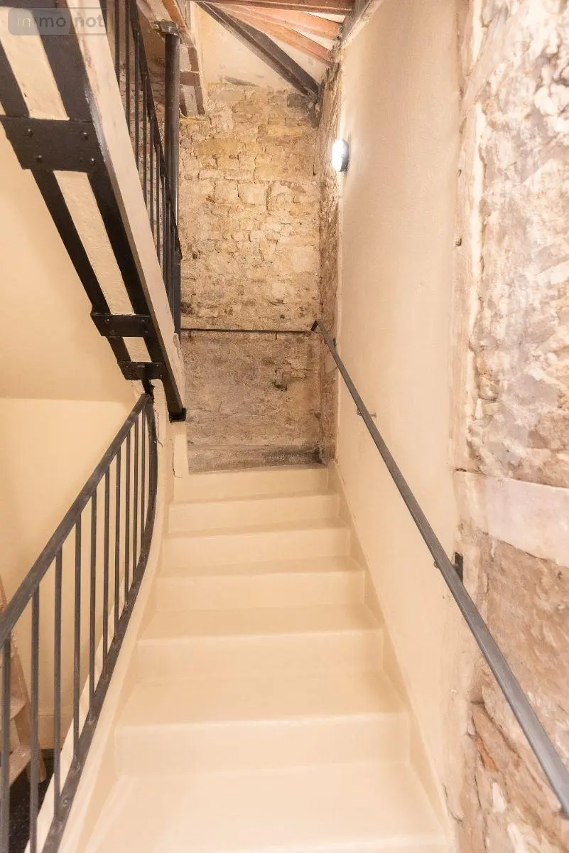 Appartement a vendre Mâcon 71000 Saône-et-Loire 71 104 m2 4 pièces 285000 euros 13779/908 009