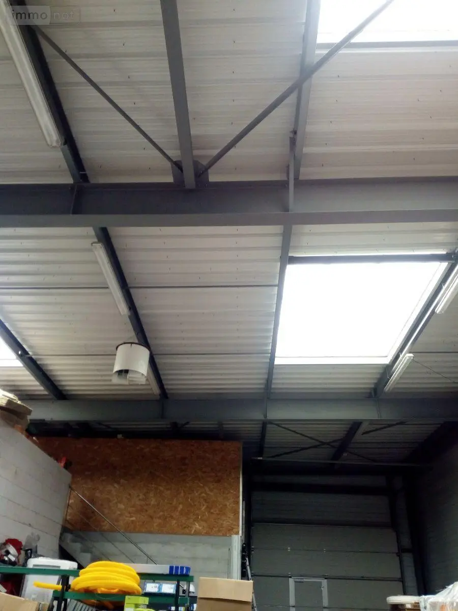 Fonds et murs commerciaux a vendre Villaines-la-Juhel 53700 Mayenne 53 210 m2 4 pièces 177680 euros 1304 010