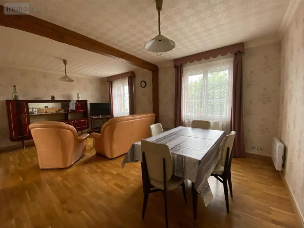 Immeuble de rapport a vendre Beaumont-le-Roger 27170 Eure 27 190 m2 251100 euros 27046-1017258 010