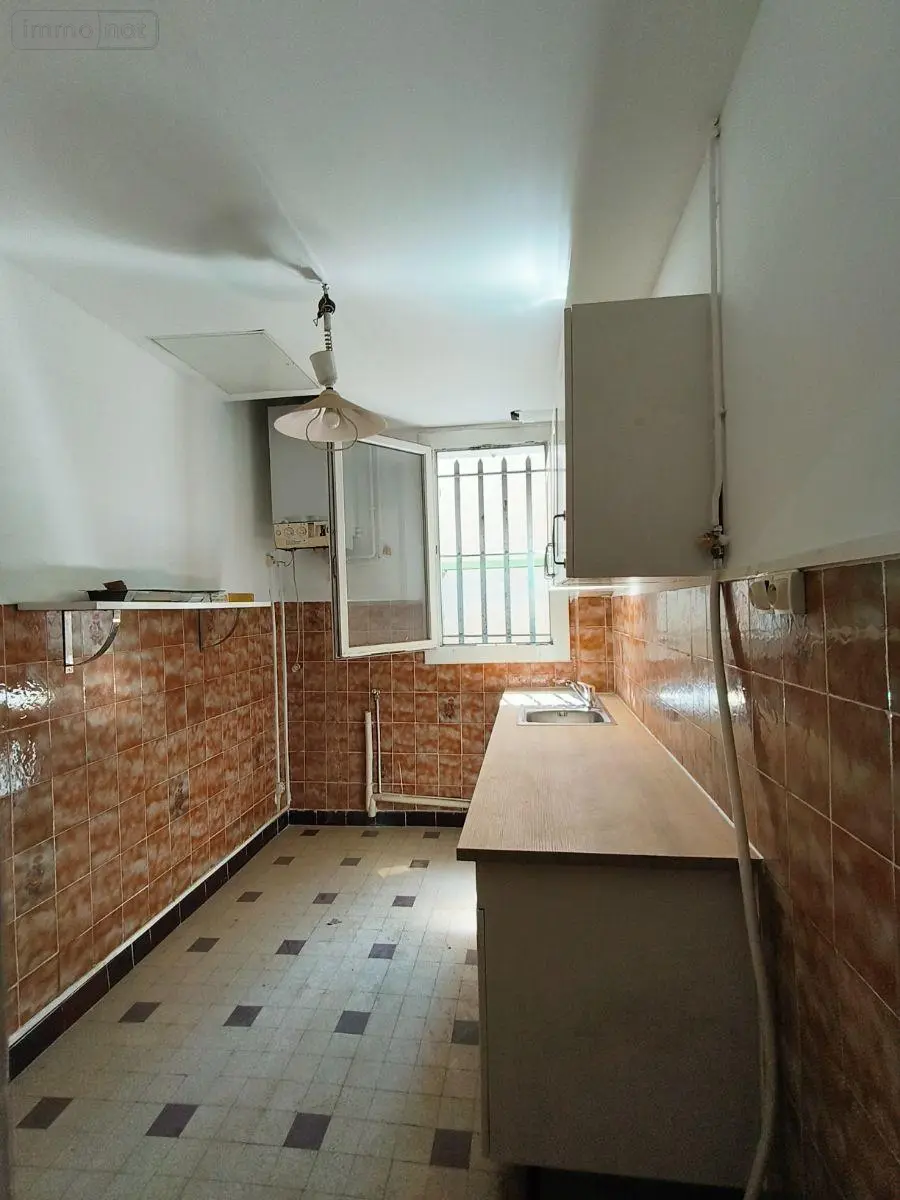 Immeuble de rapport a vendre Toulon 83200 Var 83 180 m2 375000 euros 042/813 005