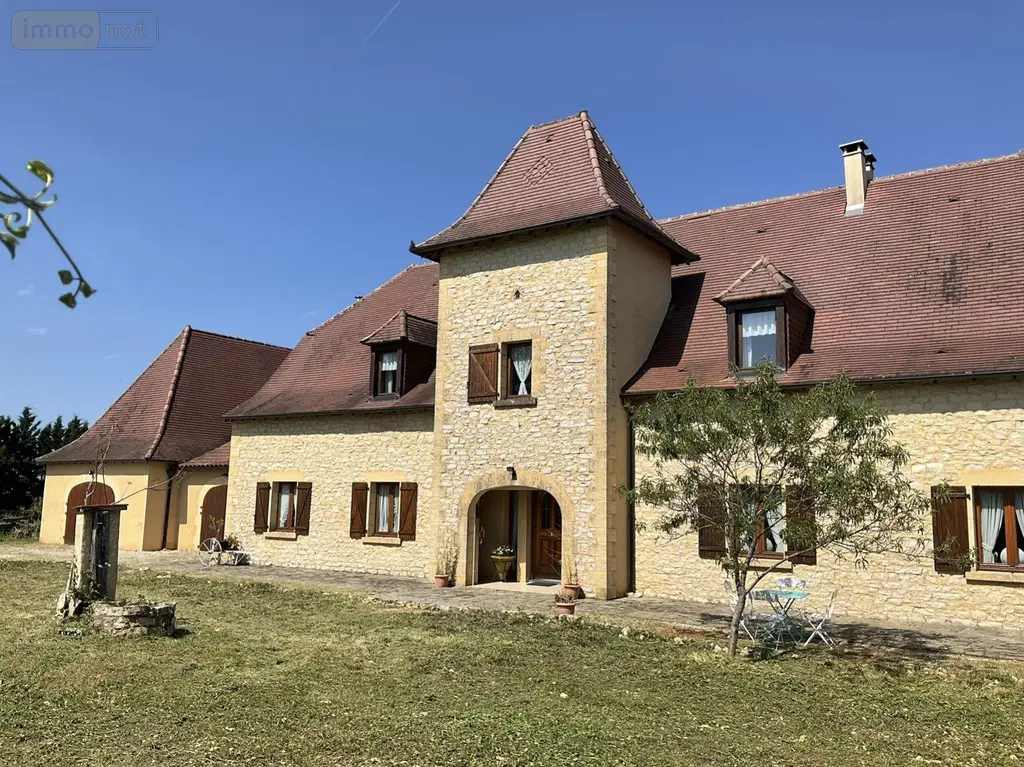 Maison a vendre Gourdon 46300 Lot 46 320 m2 10 pièces 495000 euros 46041/388 001