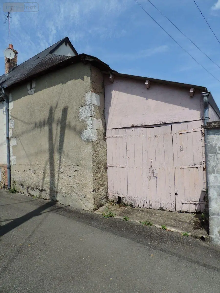 Garage et parking a vendre Montval-sur-Loir 72500 Sarthe 72 65 m2 2 pièces 36800 euros 13861/1352 001