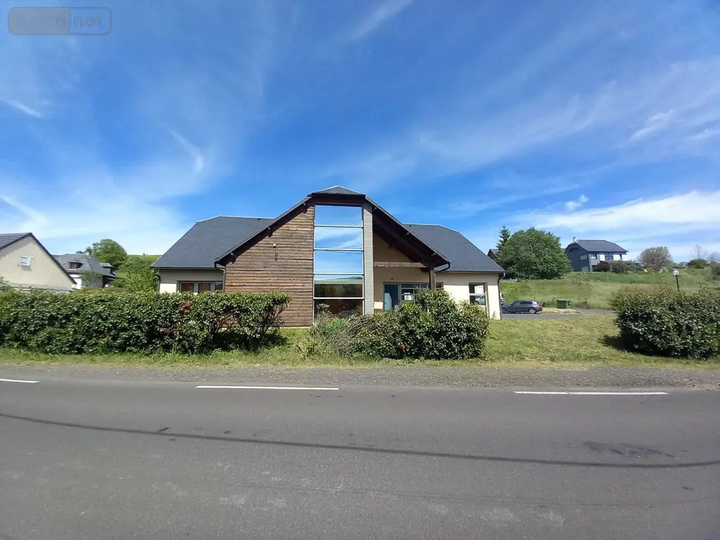Immeuble de rapport a vendre Allanche 15160 Cantal 15 219 m2 185000 euros FG/2208 006