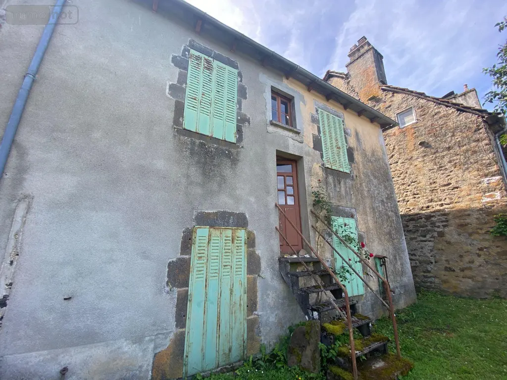 Maison a vendre Ally 15700 Cantal 15 100 m2 38600 euros 15060/1156 002