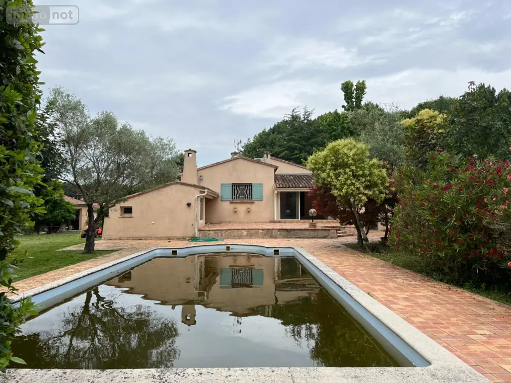 Maison a vendre Pugnac 33710 Gironde 33 218 m2 7 pièces 436800 euros 118/1536 023
