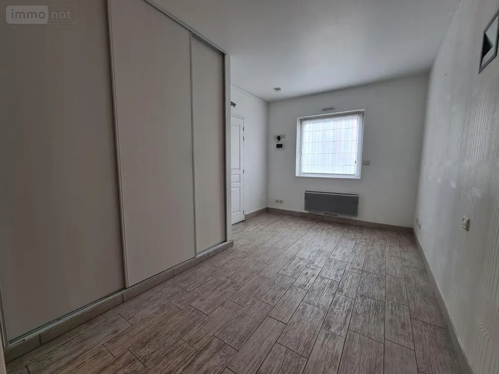 Location fonds et murs commerciaux Malo-les-Bains 59240 Nord 59 18 m2 1 pièce 490 euros S5293 003
