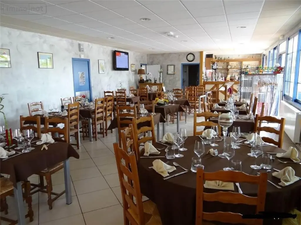 Immeuble de rapport a vendre Bannes 52360 Haute-Marne 52 352 m2 3 pièces 263000 euros 020/989 003