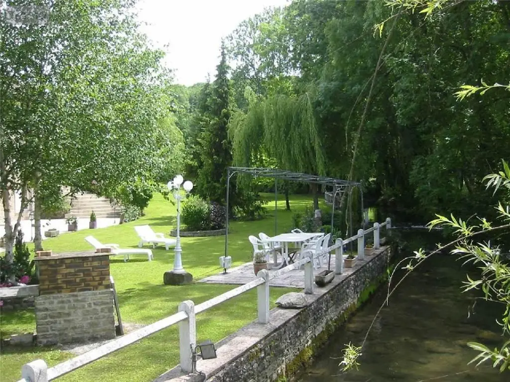 Maison a vendre Perrancey-les-Vieux-Moulins 52200 Haute-Marne 52 300 m2 9 pièces 477200 euros C/13/74 022