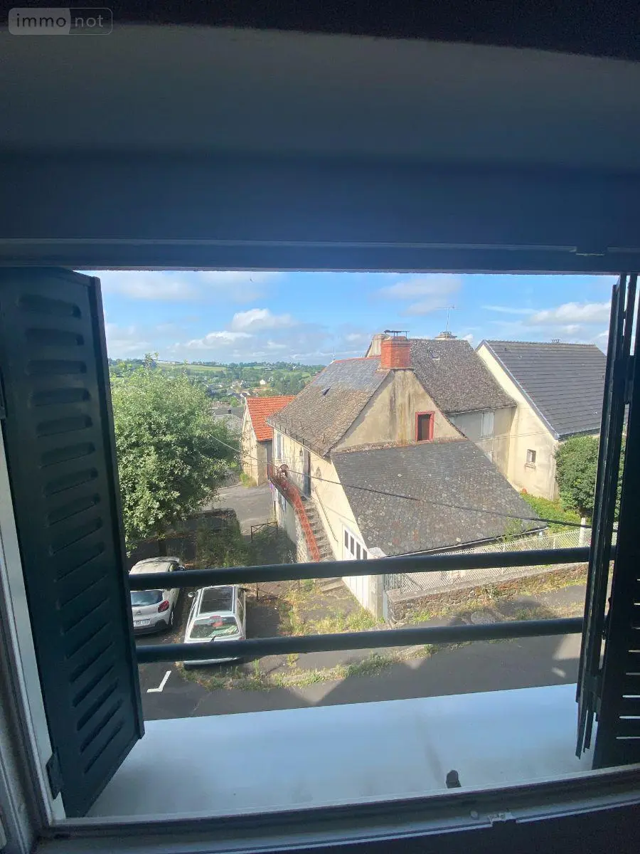 Maison a vendre Mauriac 15200 Cantal 15 65 m2 53000 euros 15060/1167 010
