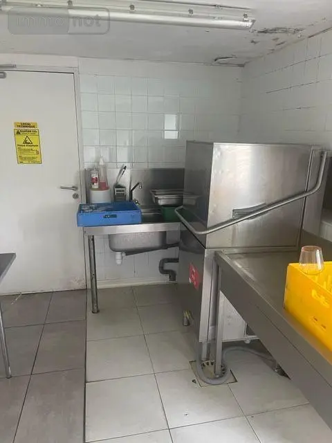Fonds et murs commerciaux a vendre Écommoy 72220 Sarthe 72 137800 euros 13816/1071 009