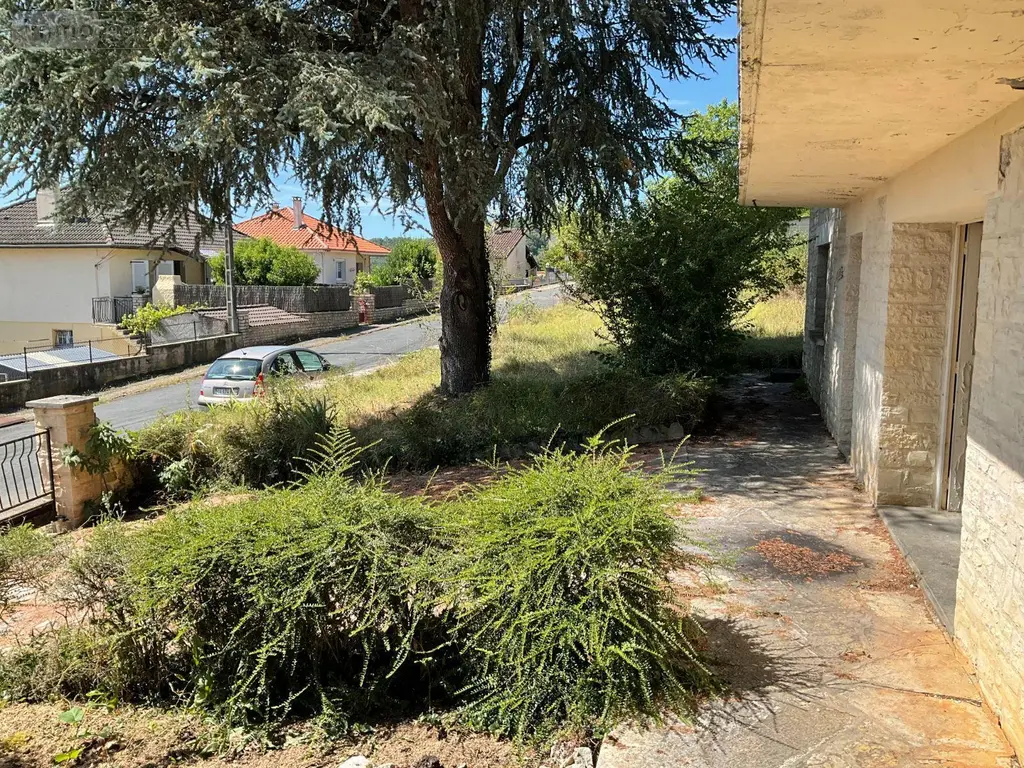 Maison a vendre Gourdon 46300 Lot 46 130 m2 6 pièces 173000 euros 46041/393 004