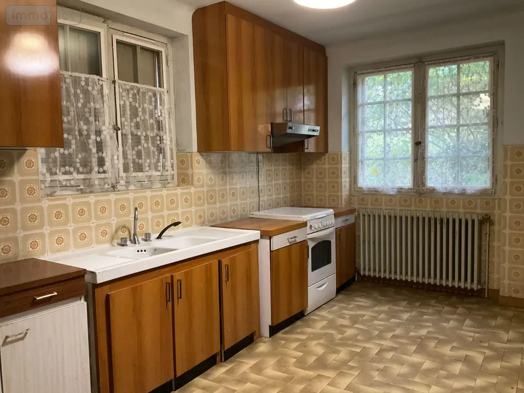 Maison a vendre Gourdon 46300 Lot 46 130 m2 6 pièces 173000 euros 46041/393 008