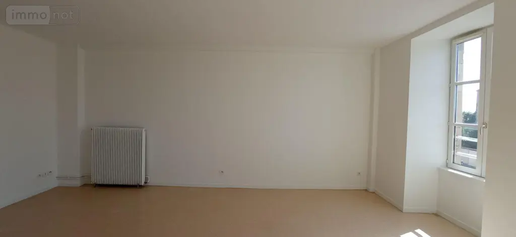 Location appartement Langres 52200 Haute-Marne 52 67 m2 3 pièces 590 euros 020/922 007