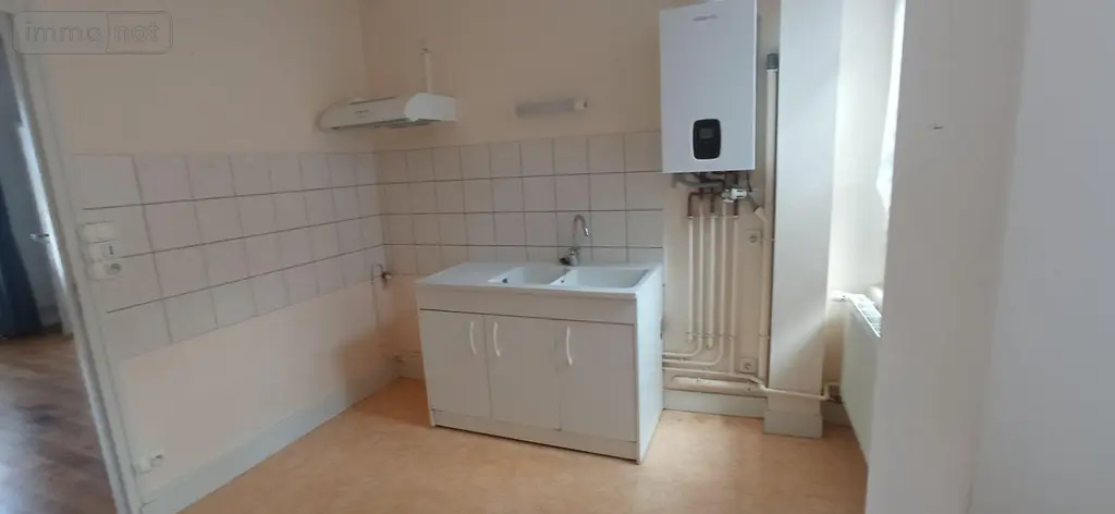 Location appartement Langres 52200 Haute-Marne 52 60 m2 3 pièces 560 euros 020/1030 005