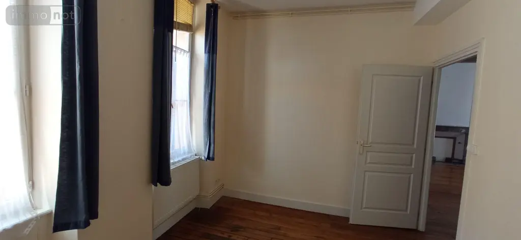Location appartement Langres 52200 Haute-Marne 52 60 m2 3 pièces 560 euros 020/1030 010