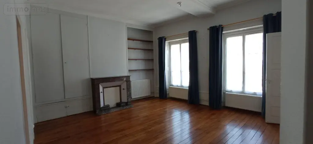 Location appartement Langres 52200 Haute-Marne 52 60 m2 3 pièces 560 euros 020/1030 002