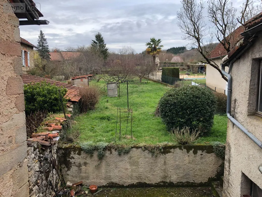Maison a vendre Aynac 46120 Lot 46 262 m2 44000 euros 46030/MAIS/492 011