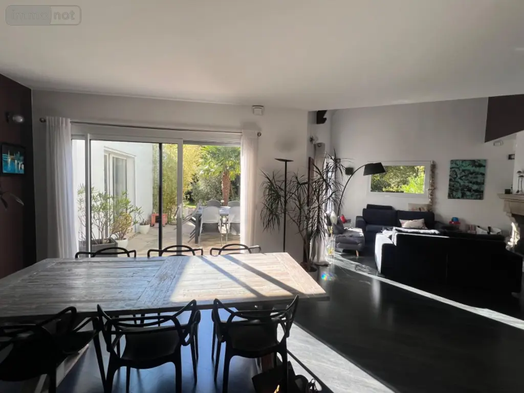 Maison a vendre Guérande 44350 Loire-Atlantique 44 259 m2 5 pièces 778680 euros 15655/863 007