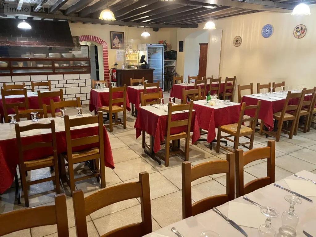 Fonds et murs commerciaux a vendre Thiverny 60160 Oise 60 370 m2 5 pièces 245000 euros 60092/330 008