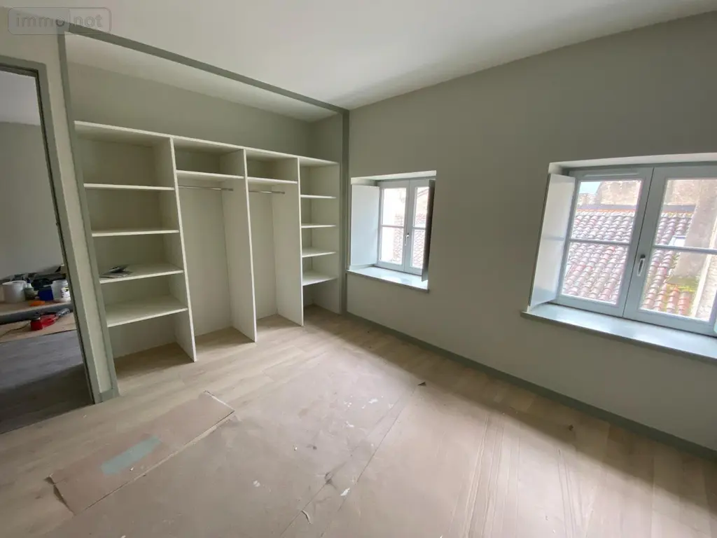 Location appartement Cluny 71250 Saône-et-Loire 71 50 m2 2 pièces 630 euros l800224256 003