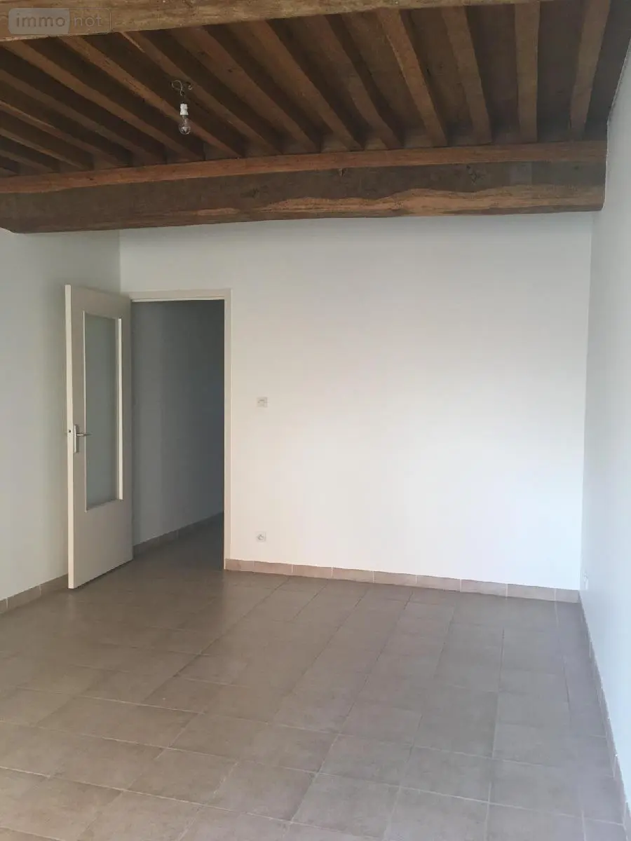 Location appartement Cluny 71250 Saône-et-Loire 71 45 m2 2 pièces 520 euros l800210944 006