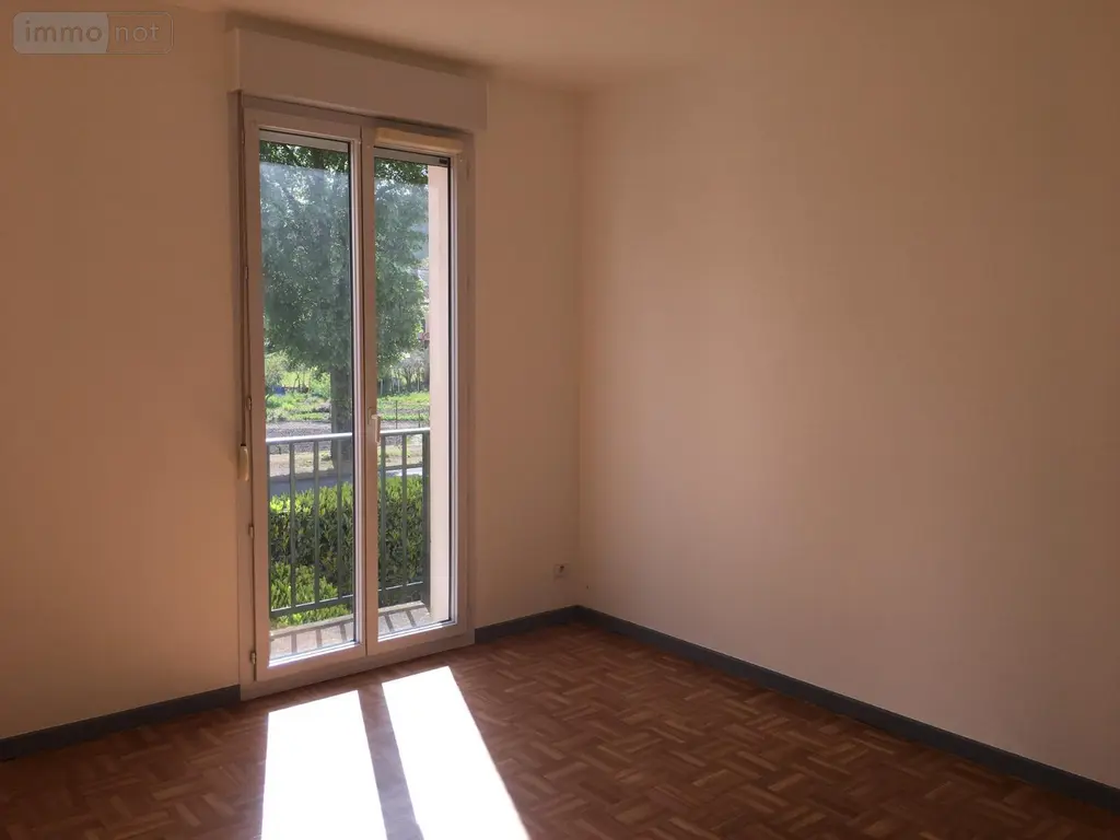 Location appartement Cluny 71250 Saône-et-Loire 71 74 m2 3 pièces 730 euros l800221225 006