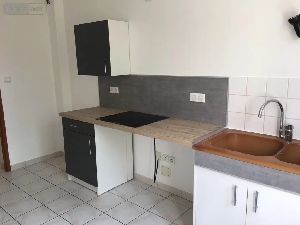 Location appartement Cluny 71250 Saône-et-Loire 71 74 m2 3 pièces 730 euros l800221225 005