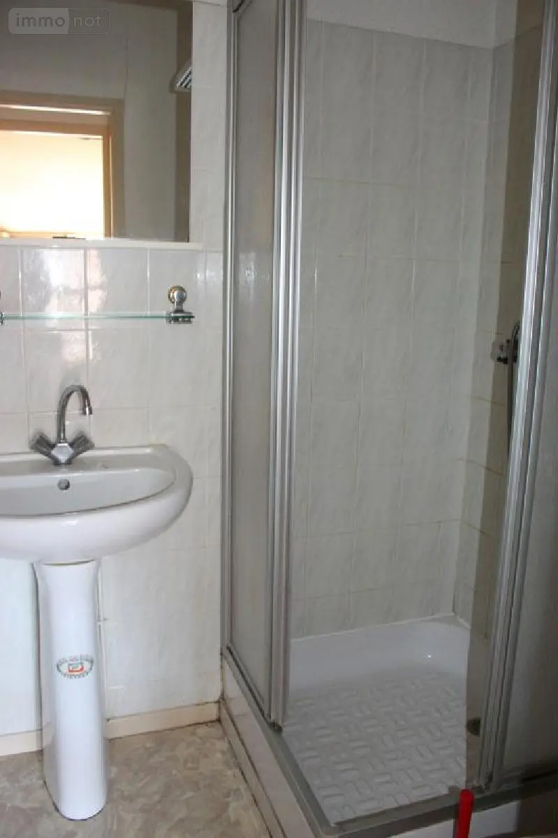 Location appartement Cluny 71250 Saône-et-Loire 71 20 m2 1 pièce 340 euros l800194605 002