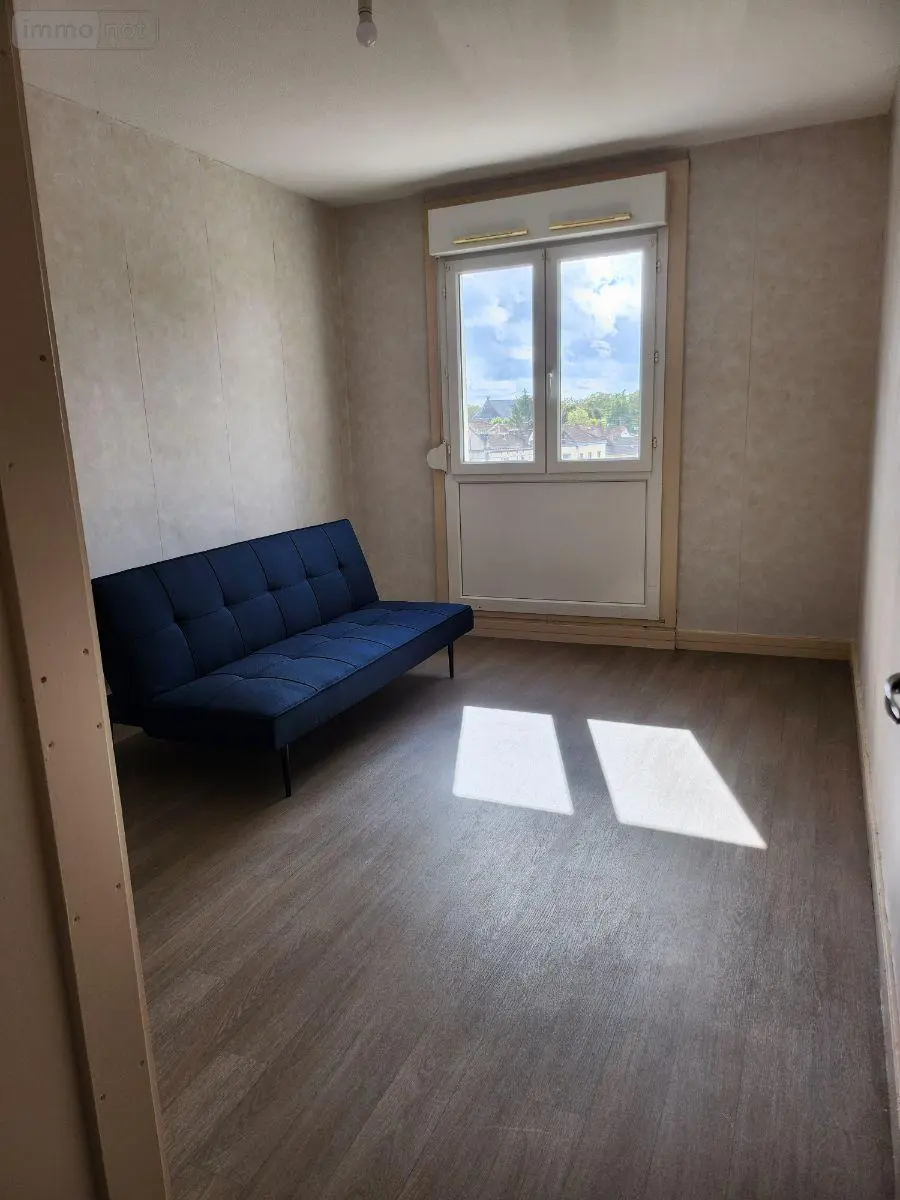 Location appartement Troyes 10000 Aube 10 75 m2 3 pièces 770 euros 10376/-1193-1 006