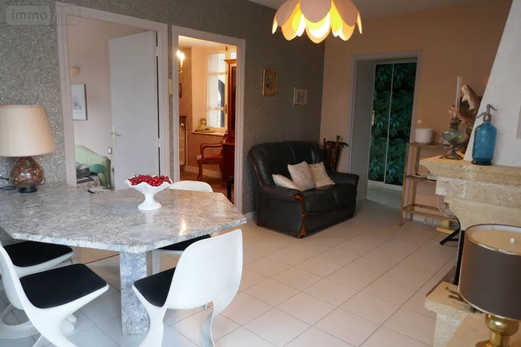 Maison a vendre Le Pont-Chrétien-Chabenet 36800 Indre 36 137 m2 6 pièces 105000 euros 037/2490 003