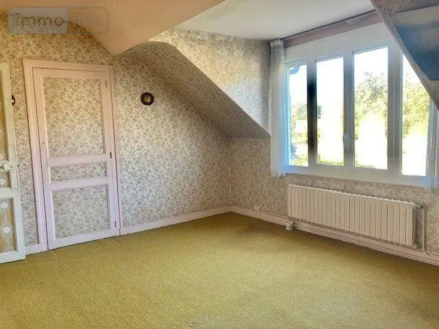 Propriete a vendre Guécélard 72230 Sarthe 72 221 m2 12 pièces 209000 euros ALMUL 012