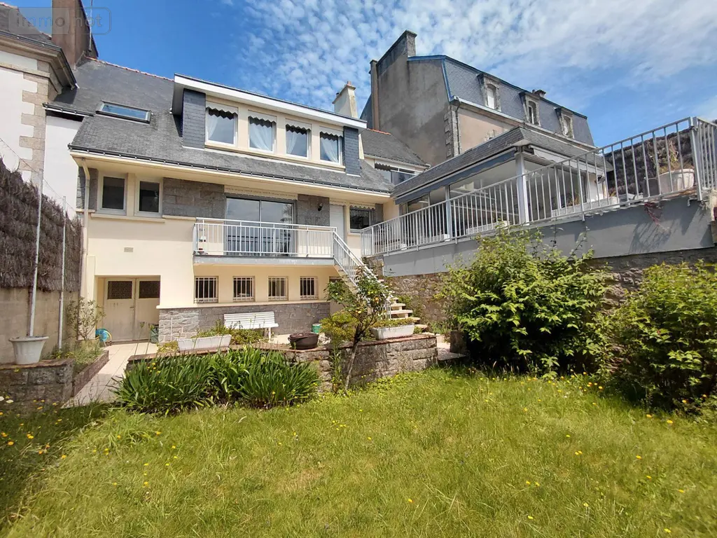 Maison a vendre Pontivy 56300 Morbihan 56 215 m2 8 pièces 399800 euros 063-343 002