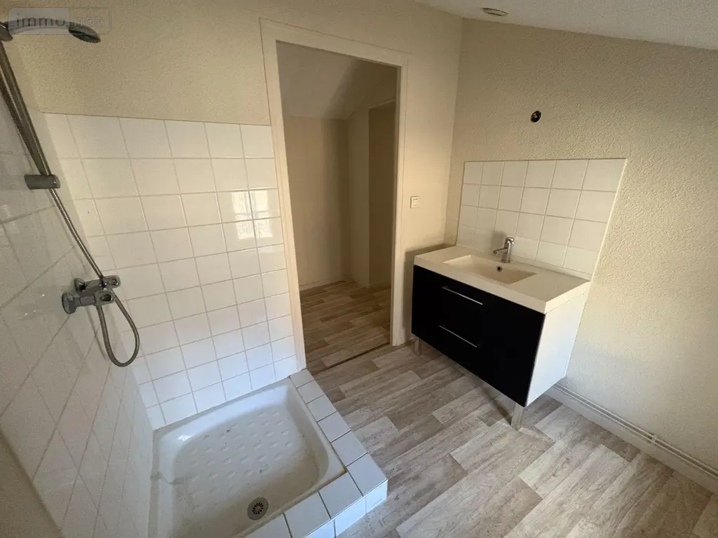 Immeuble de rapport a vendre Joinville 52300 Haute-Marne 52 200 m2 9 pièces 148100 euros JO/976 003