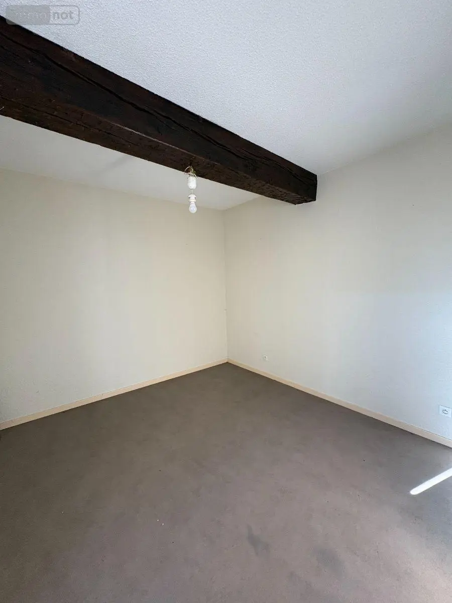 Immeuble de rapport a vendre Joinville 52300 Haute-Marne 52 200 m2 9 pièces 148100 euros JO/976 015