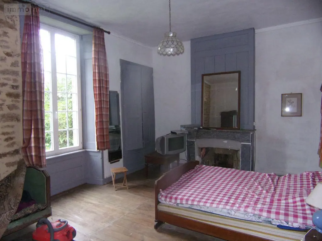 Propriete a vendre Saint-Denis-de-Gastines 53500 Mayenne 53 322 m2 12 pièces 530137 euros 53047/97 018