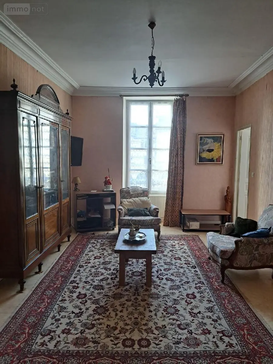 Immeuble de rapport a vendre Sauveterre-de-Rouergue 12800 Aveyron 12 233 m2 9 pièces 190000 euros 1008720 005