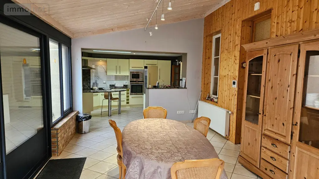 Maison a vendre La Suze-sur-Sarthe 72210 Sarthe 72 220 m2 9 pièces 298000 euros HB-1688 005