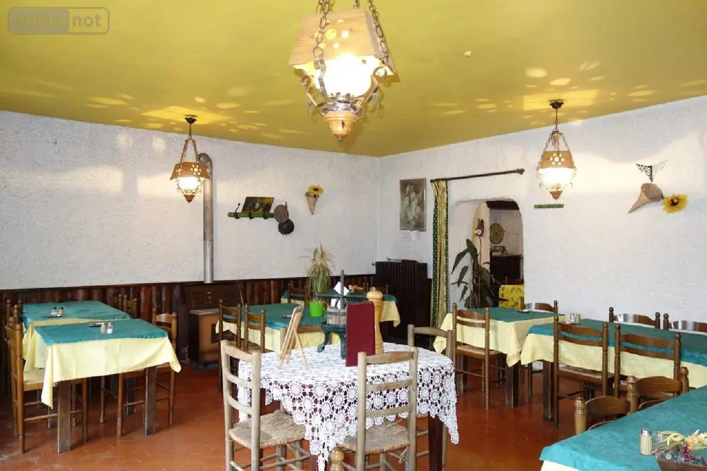 Fonds et murs commerciaux a vendre Charbonnières 71260 Saône-et-Loire 71 192 m2 7 pièces 215000 euros MU 17 010