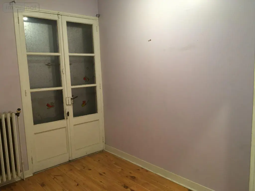 Location fonds et murs commerciaux Vitry-le-François 51300 Marne 51 70 m2 3 pièces 650 euros 51081/856 004