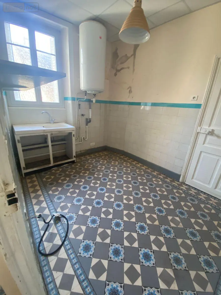 Appartement a vendre Mauriac 15200 Cantal 15 100 m2 53000 euros 15060/1185 010