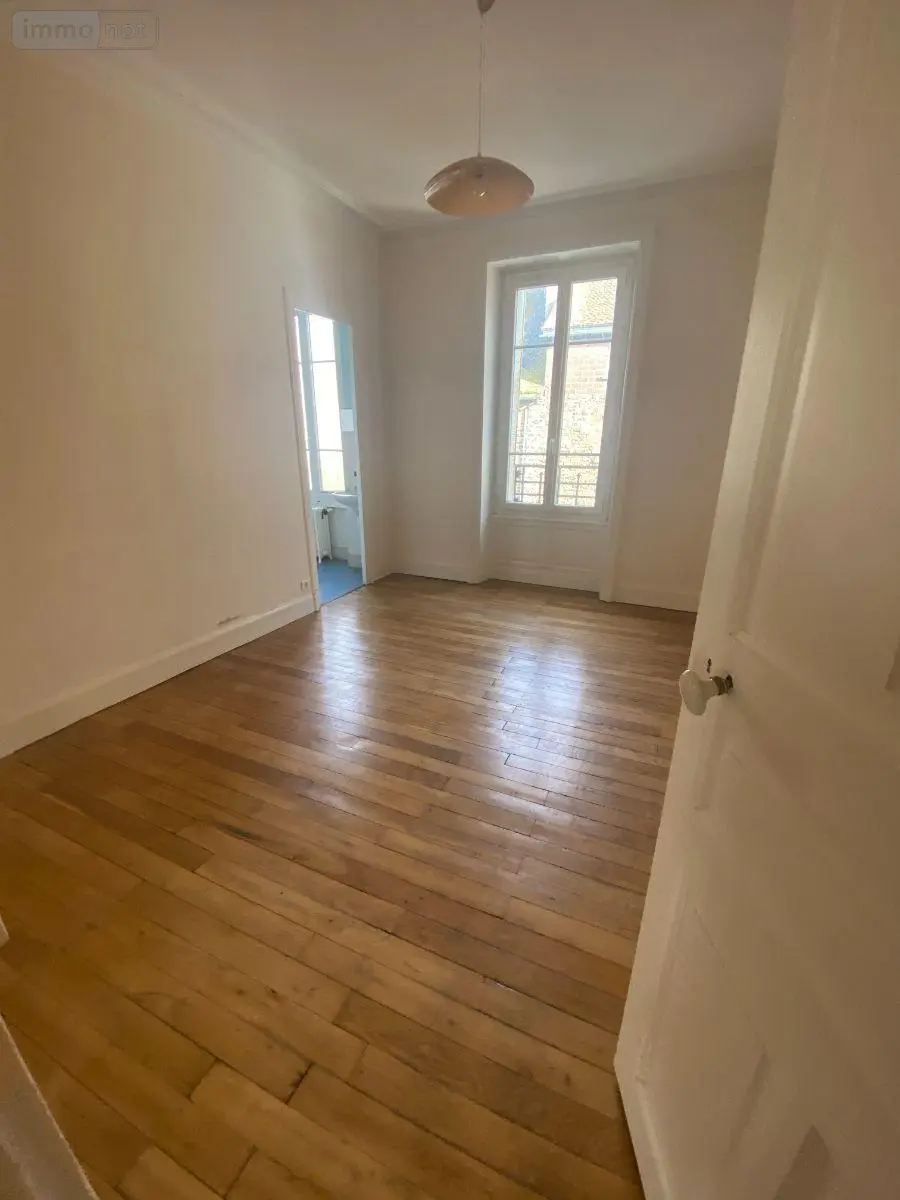 Appartement a vendre Mauriac 15200 Cantal 15 100 m2 53000 euros 15060/1185 011